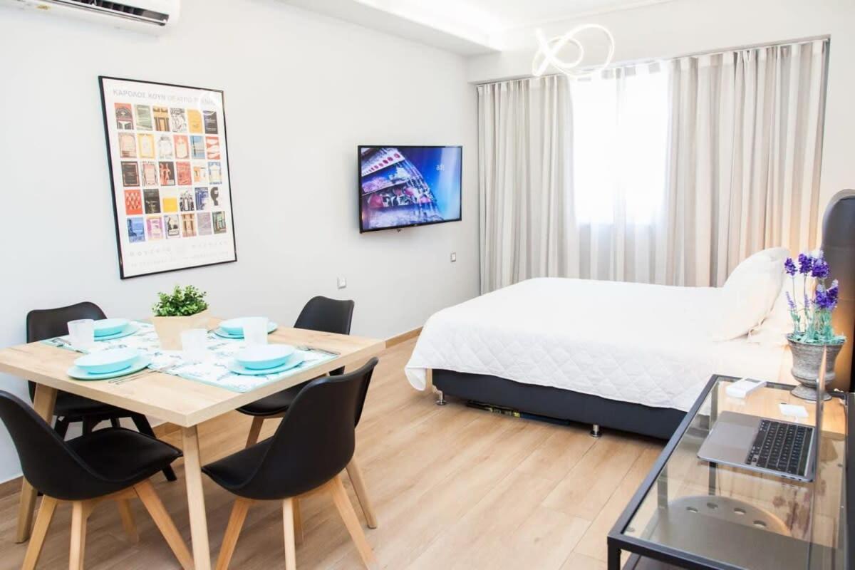Contemporary And Chic Apartment In Central Atenas Exterior foto